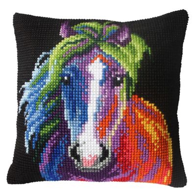 Coussin point de croix « cheval pop »